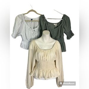 Balloon sleeve shirt bundle women’s size medium 3 items white green